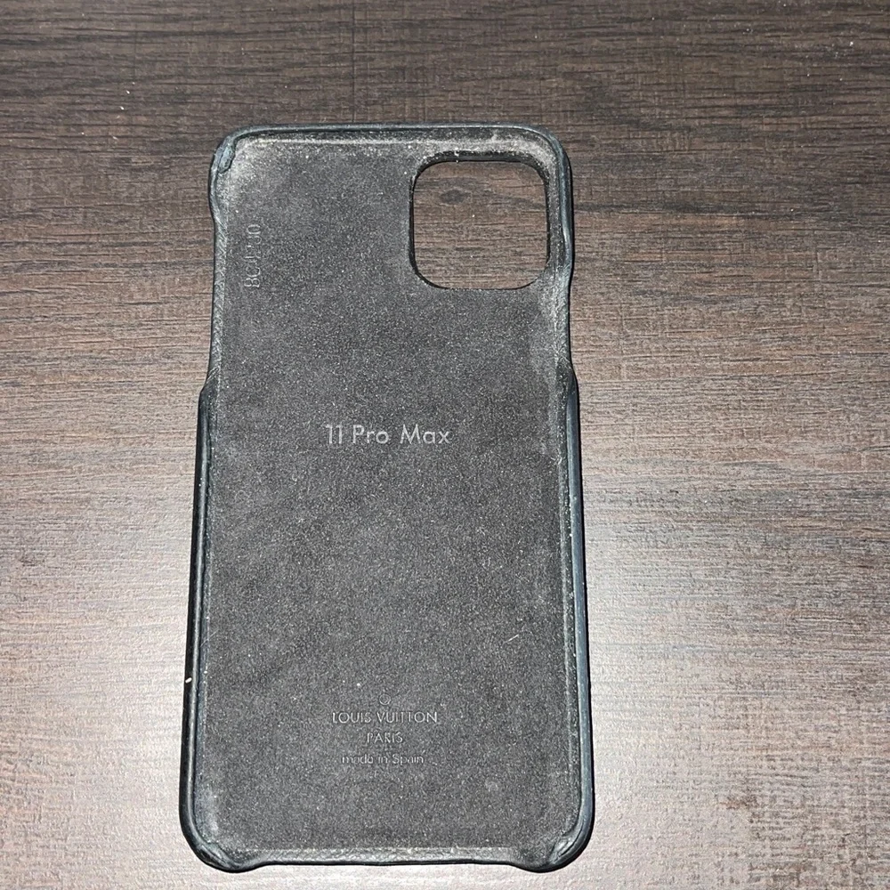 Louis Vuitton Black Phone Case - iPhone 11 Pro Max